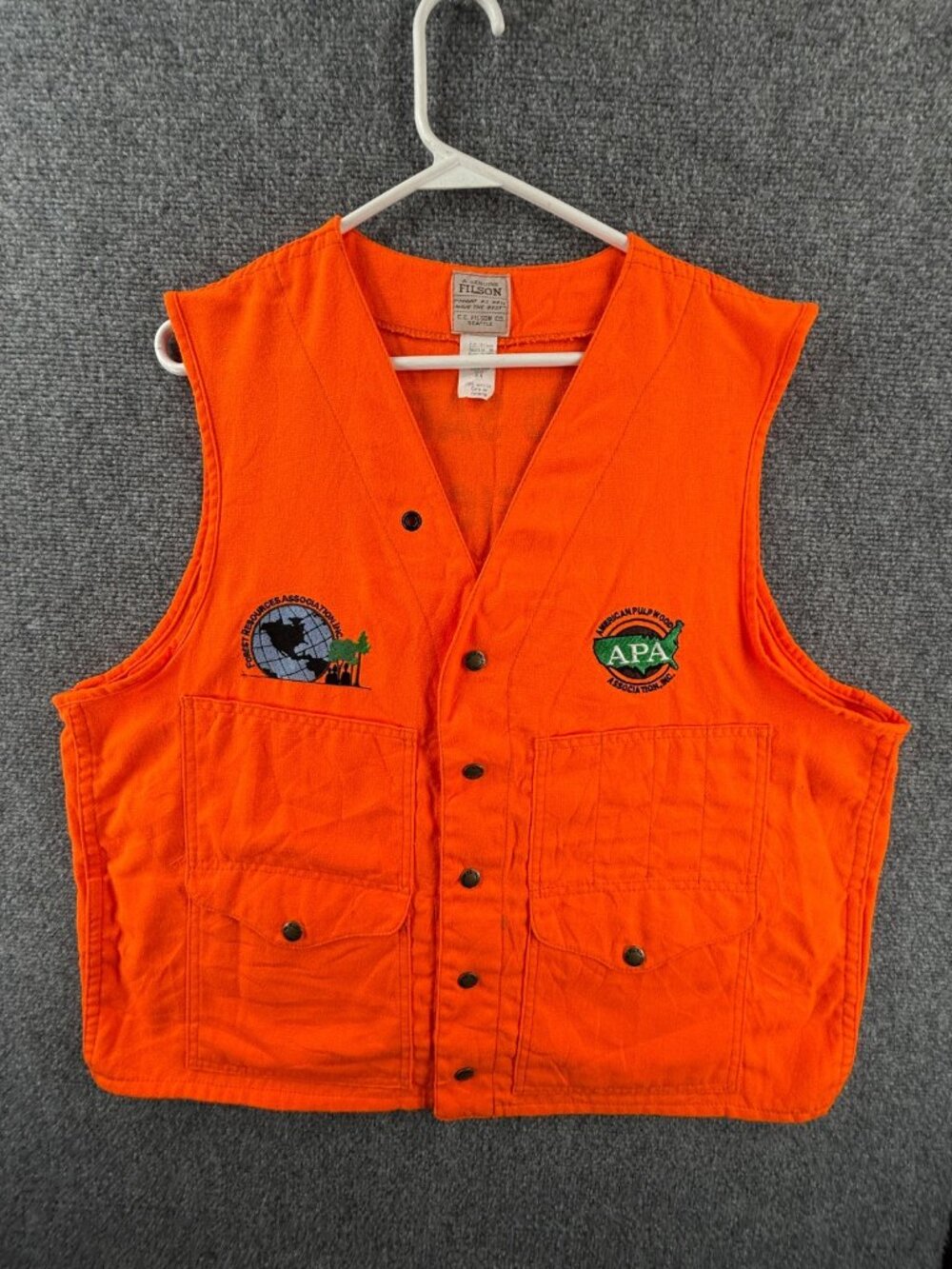 VTG CC Filson Blaze Orange Vest Style 12 Size 44 Snap Close Fish Game Forestry